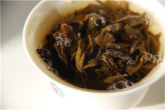 食物大多黑胜白：藏茶是独特的“黑”饮品(上