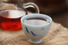 为什么那么多人喜欢喝红茶？