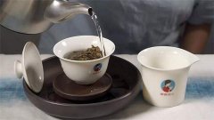 红茶为什么叫“Black tea”？