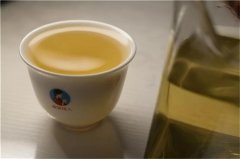 乌龙茶和青茶是不是同一种茶？