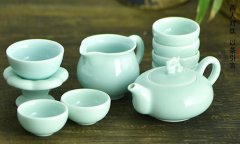 青瓷茶具